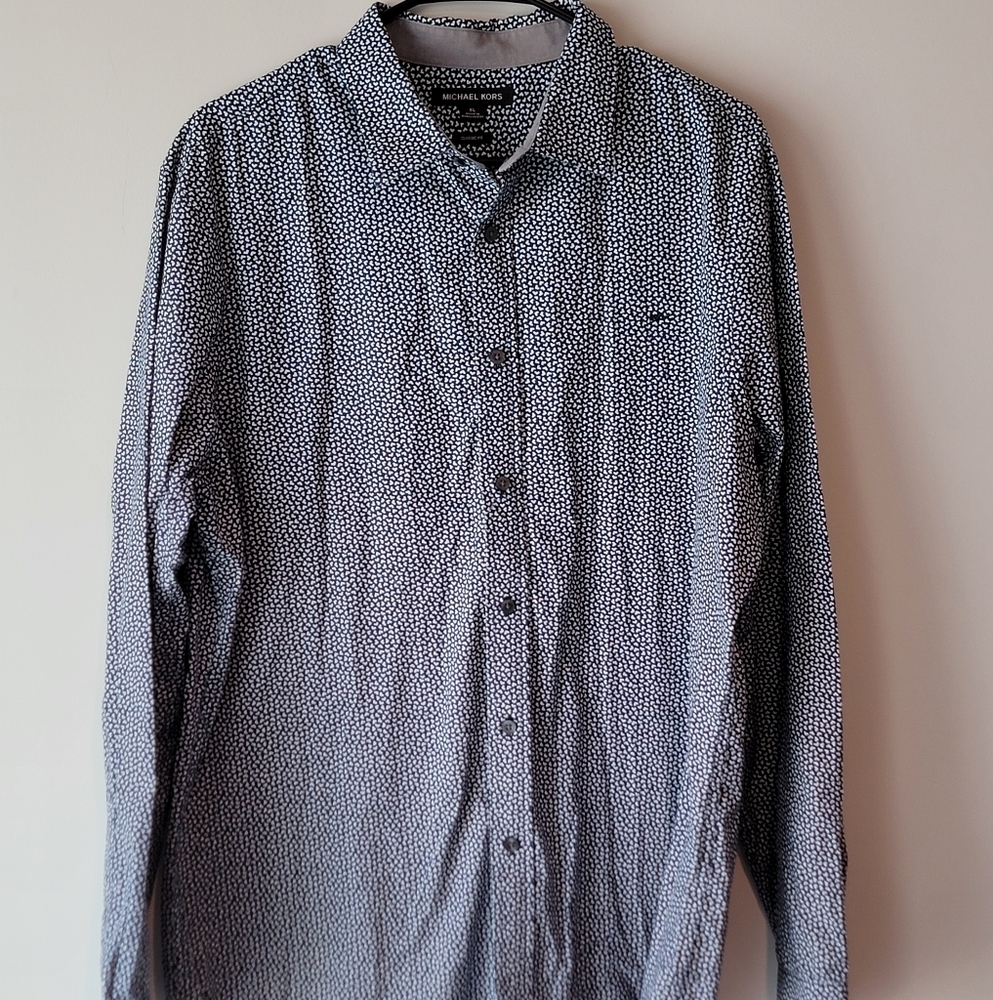 Michael Kors Men's Black and White Patterned Button Down Shirt